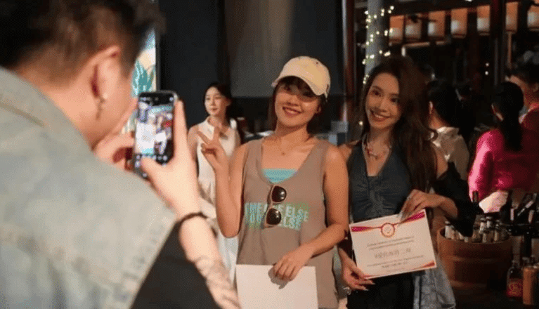 influencer campaigns travel livestreaming china